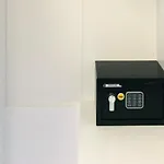Apartamento Cortiletto Montebello Roma