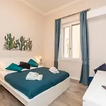 Cortiletto Montebello Apartamento